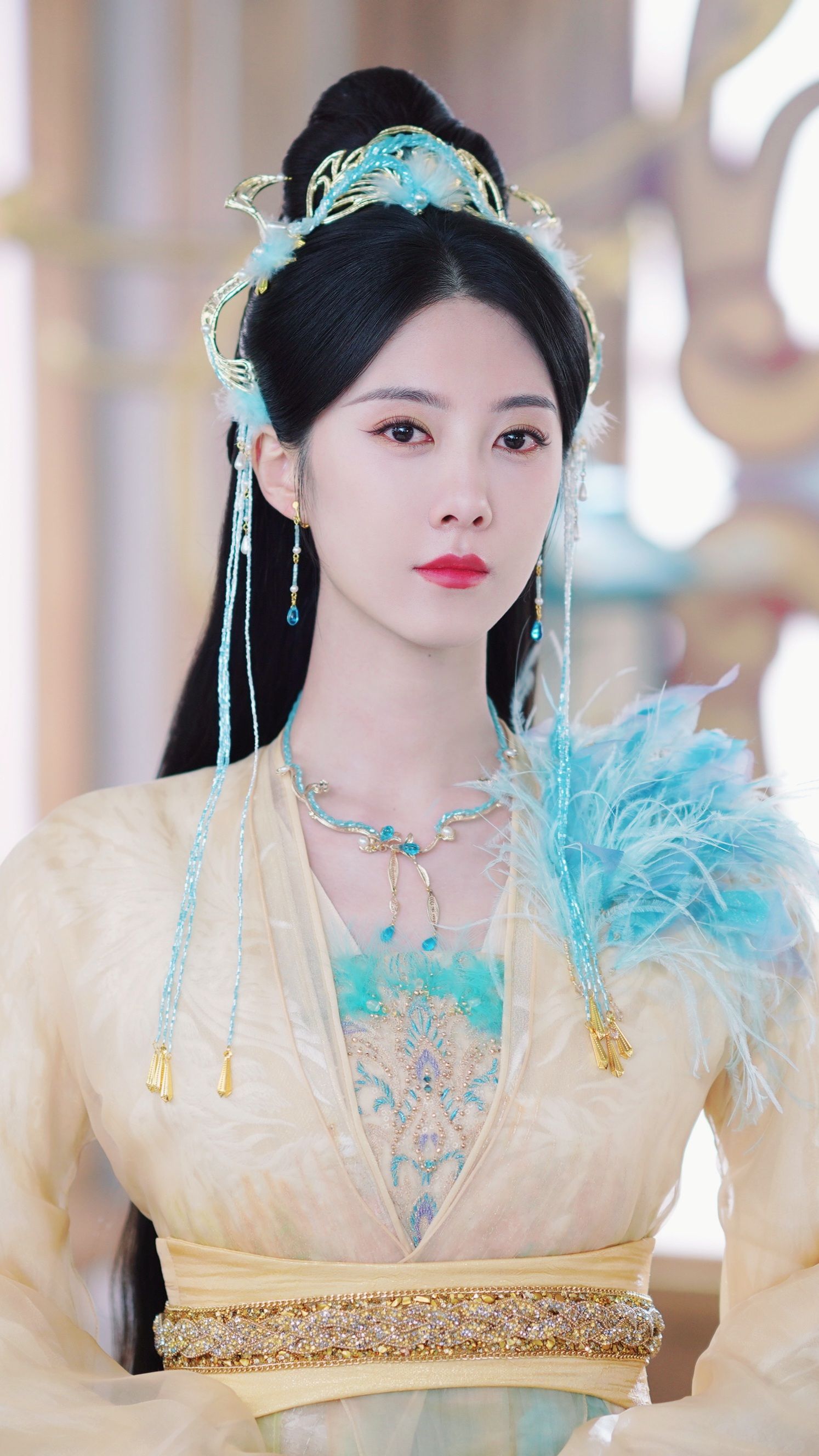 Autumn and Winter Fashion:The Rise of Dark Green Cheongsam