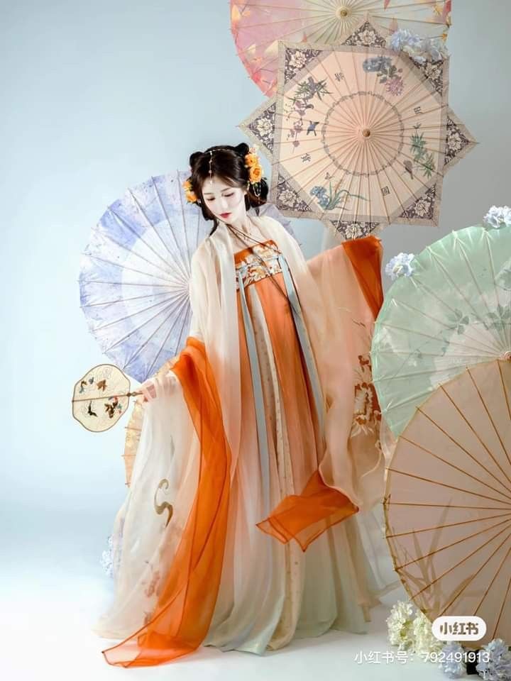 Petite Summer Fashion:The Charm of Cheongsam Skirts