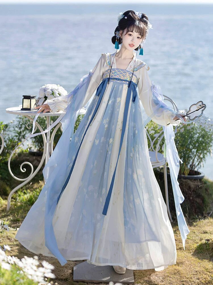 Hanfu Photo Props Guide:Exploring the Art of Traditional Chinese Costume Photography Hanfu Photo Props Guide:Exploring the Art of Traditional Chinese Costume Photography