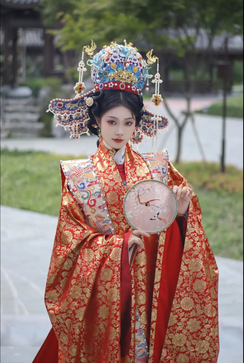Latest Hanfu Fashion Trends:Unveiling the New Adult Hanfu Styles