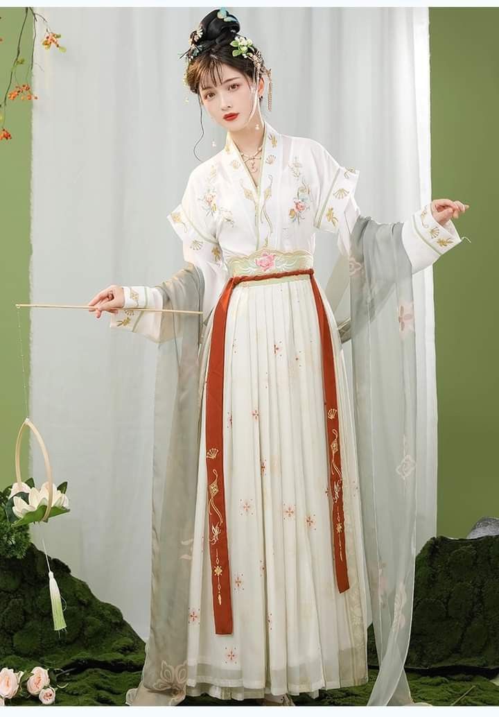 The Charm of Cheongsam-Inspired Collarless Mid-Length Dress The Charm of Cheongsam-Inspired Collarless Mid-Length Dress