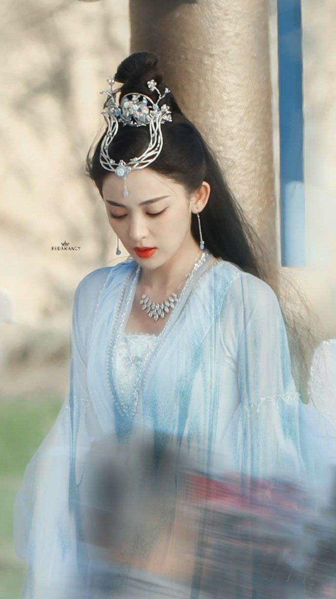 Cherry Blossom-Inspired Hanfu at Unbelievable Prices