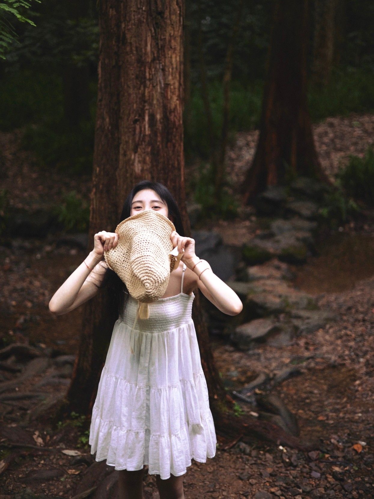 The Enchantment of Hanfu for a Two-Year-Old Girl:A Cultural Journey