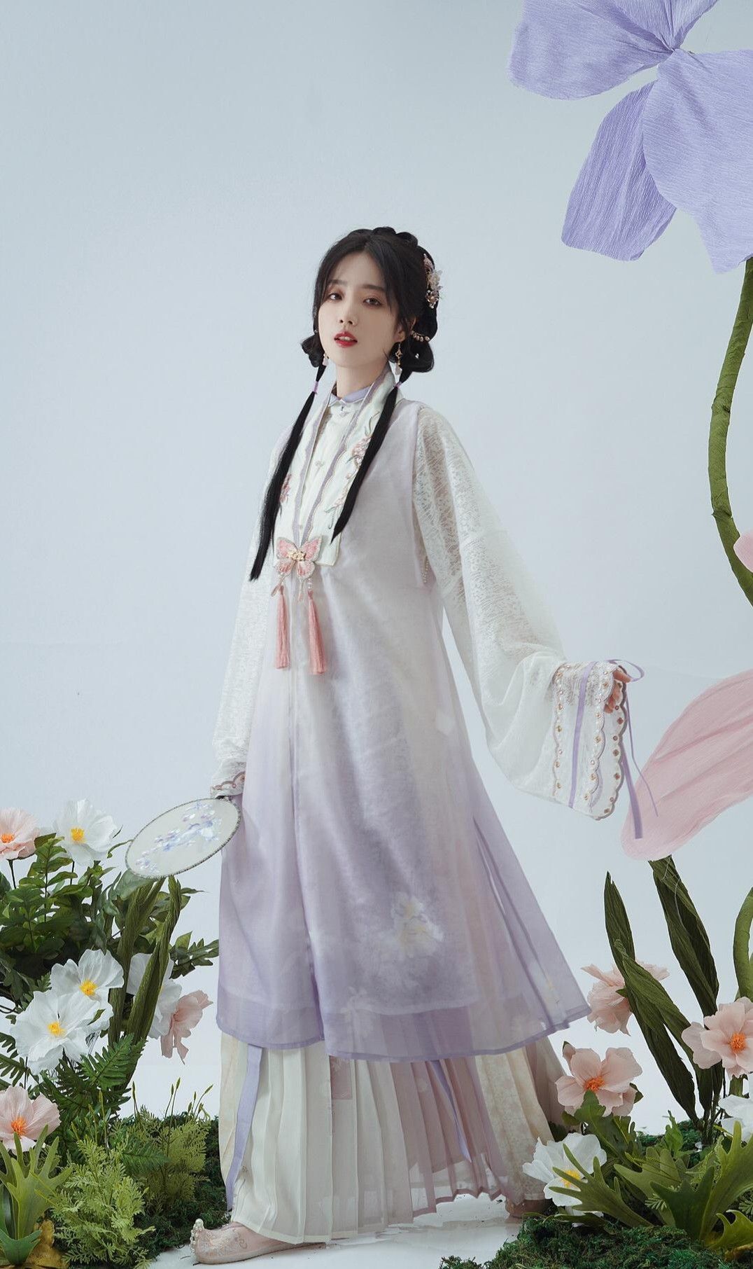 The Splendor of Women in Jin-era Hanfu:A Journey Through the Cultural Tapestry of Jin-Wei Era China