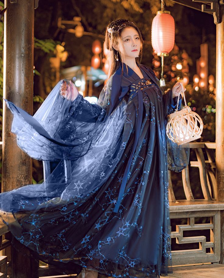 Traditional Silk Tang-Style Womens Blouse:A Blend of Elegance and Heritage