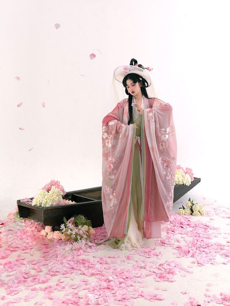 Embracing Tradition in a New Era:The Latest Cheongsam Clutch Bags