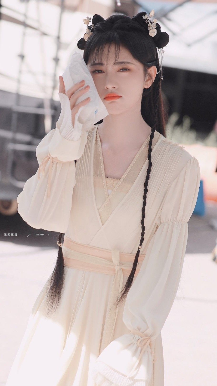 Designing Traditional Hanfu Clothes for 30cm-Scale Dolls