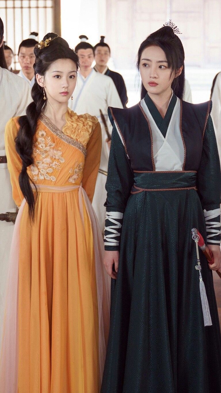 The Splendid Splendor of Balloon-like Cheongsam:The Embroidery of Hanfu Culture