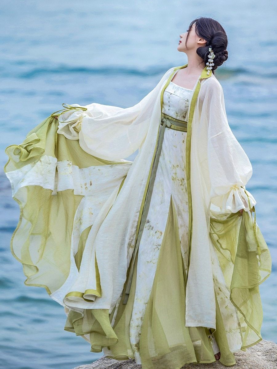 Advanced Qipao Styles for the Modern Age in 2021:Embracing the Youthful Vogue Advanced Qipao Styles for the Modern Age in 2021:Embracing the Youthful Vogue