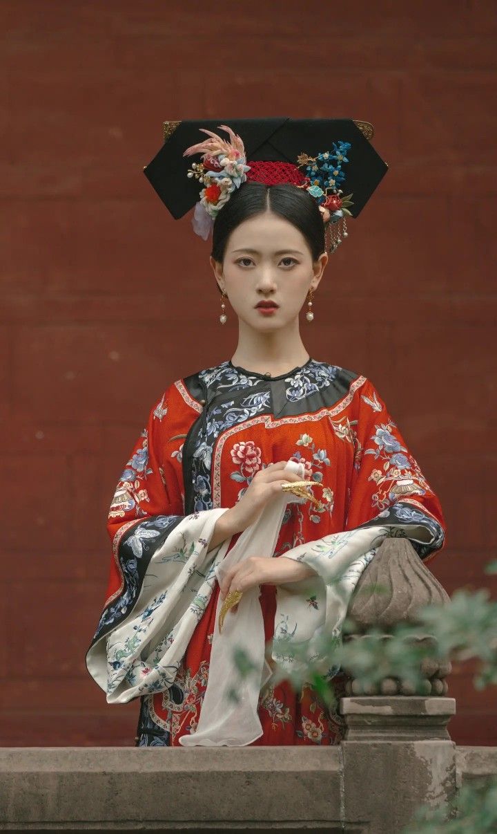 Star悦家,传承之美,旗袍裙的韵味与工艺 Star悦家,传承之美,旗袍裙的韵味与工艺