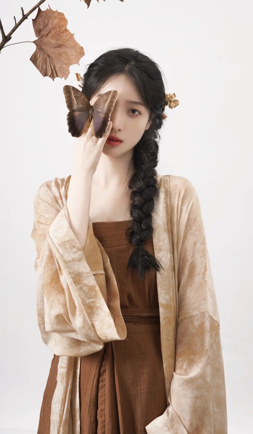 The Charm of Cheongsam Cardigans and Overlays
