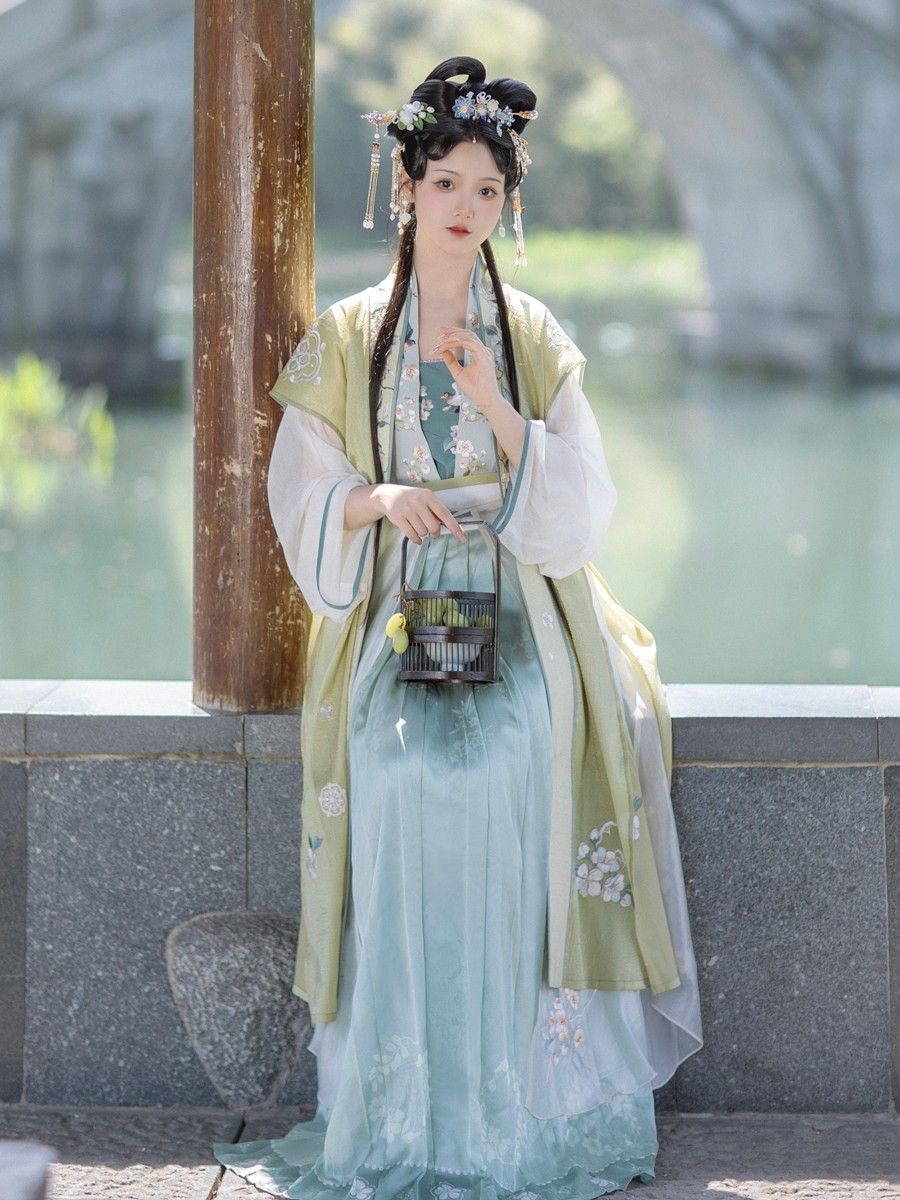 A Complete Set of Fairy-like Ancient-Style Hanfu Hair Accessories