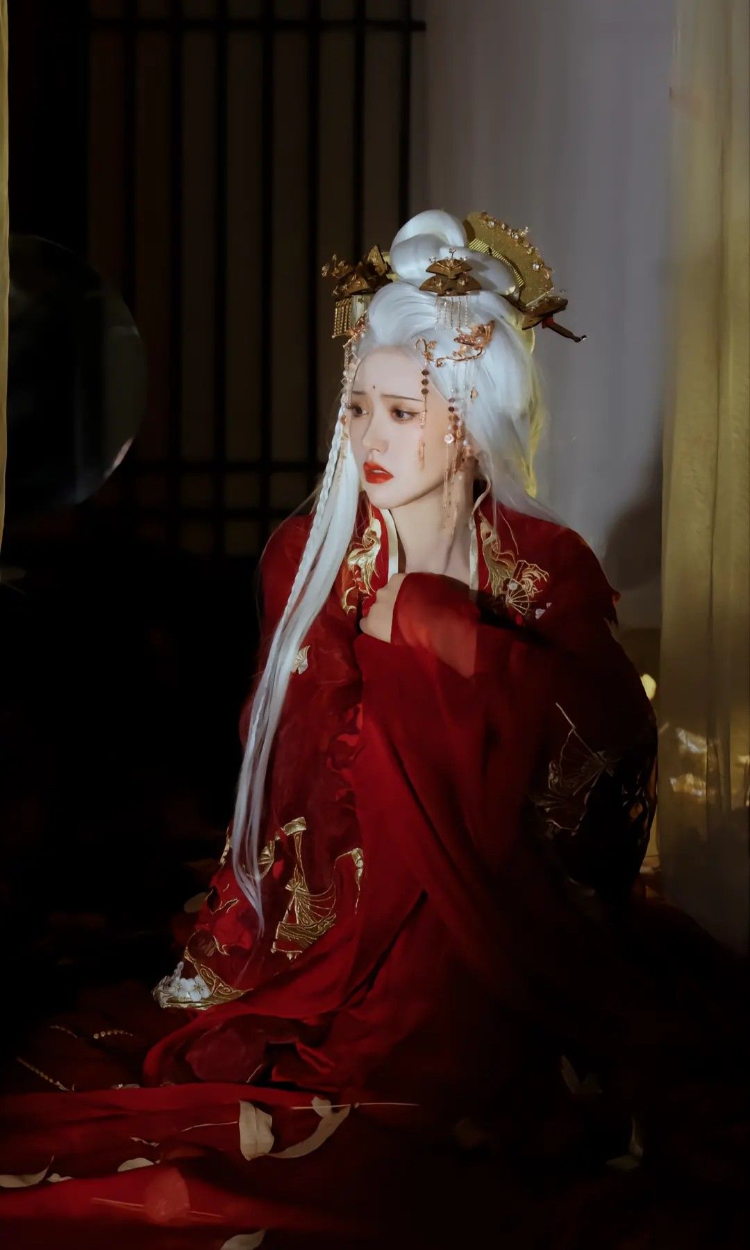 The Evolution of Hanfu Hair Accessories:夹子与汉服发型的独特魅力