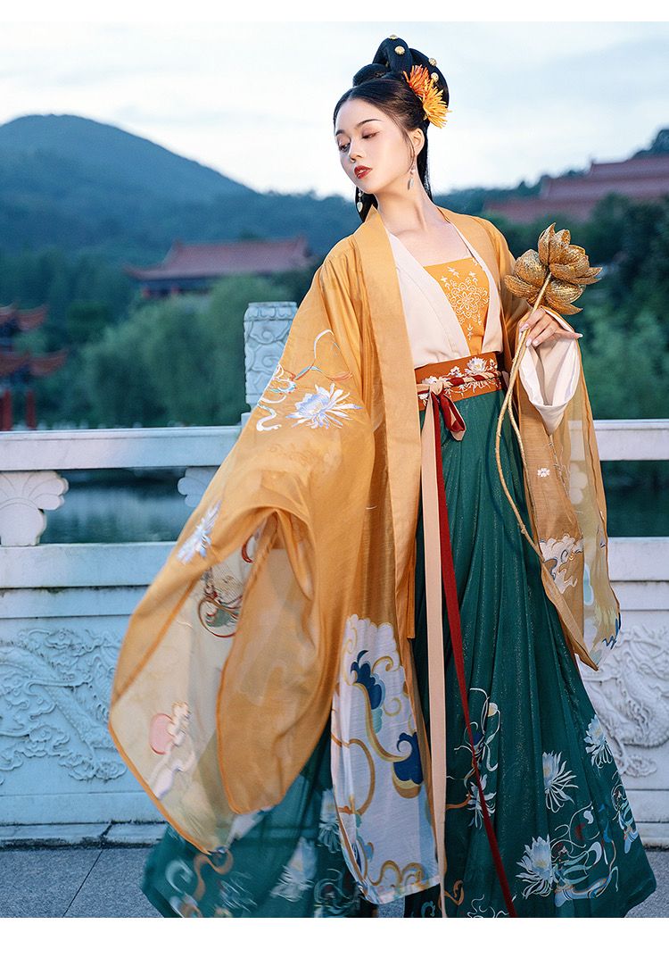 Winter Girls Hanfu Pants in Traditional Chinese Fashion