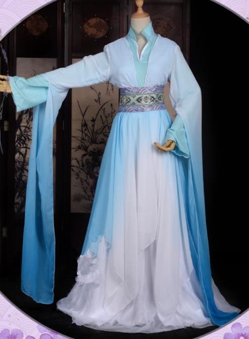 Embracing the Splendid Splashes of Cui Wanzhis Cheongsam Blossoms