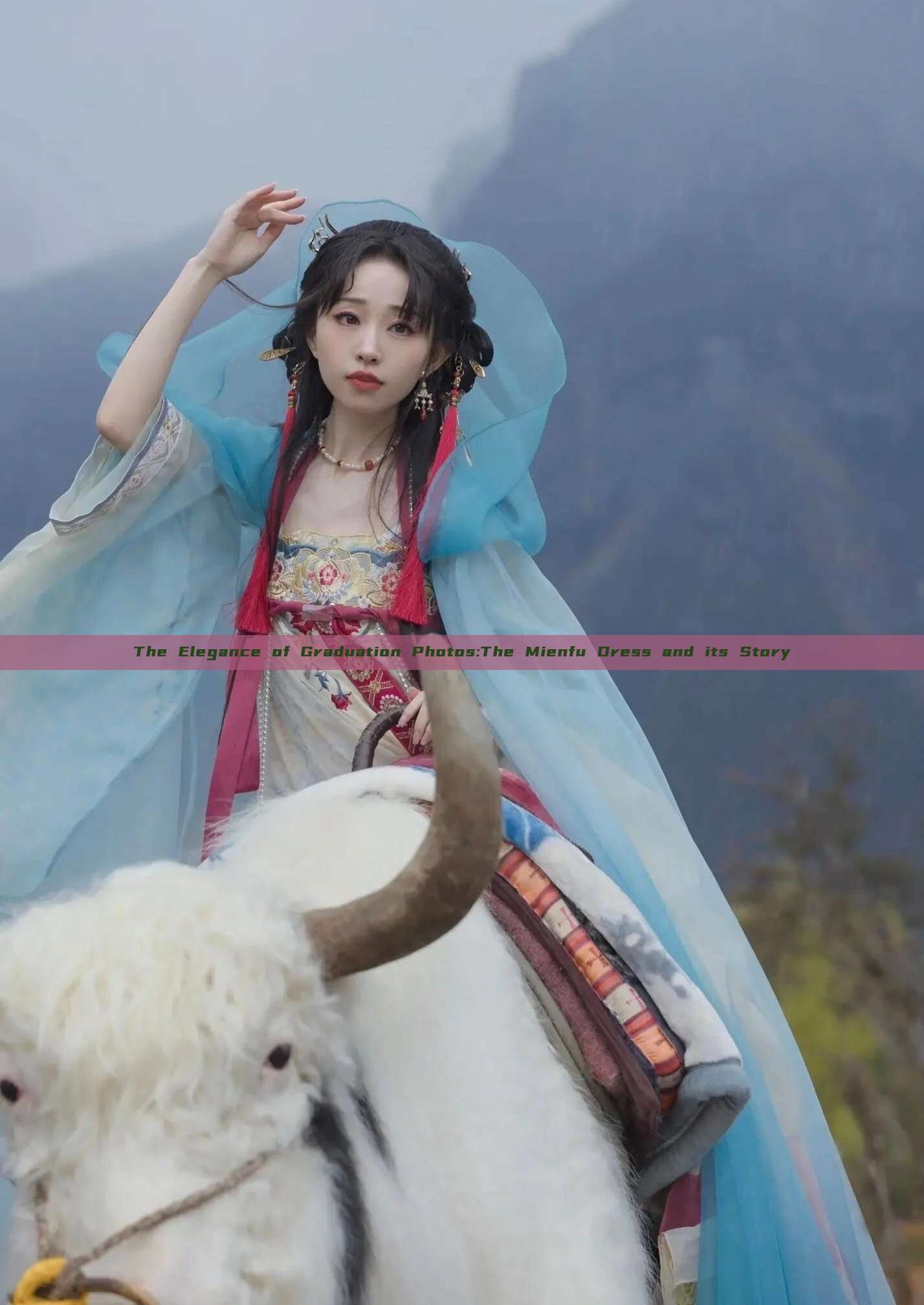 The Elegance of Graduation Photos:The Mienfu Dress and its Story The Elegance of Graduation Photos:The Mienfu Dress and its Story
