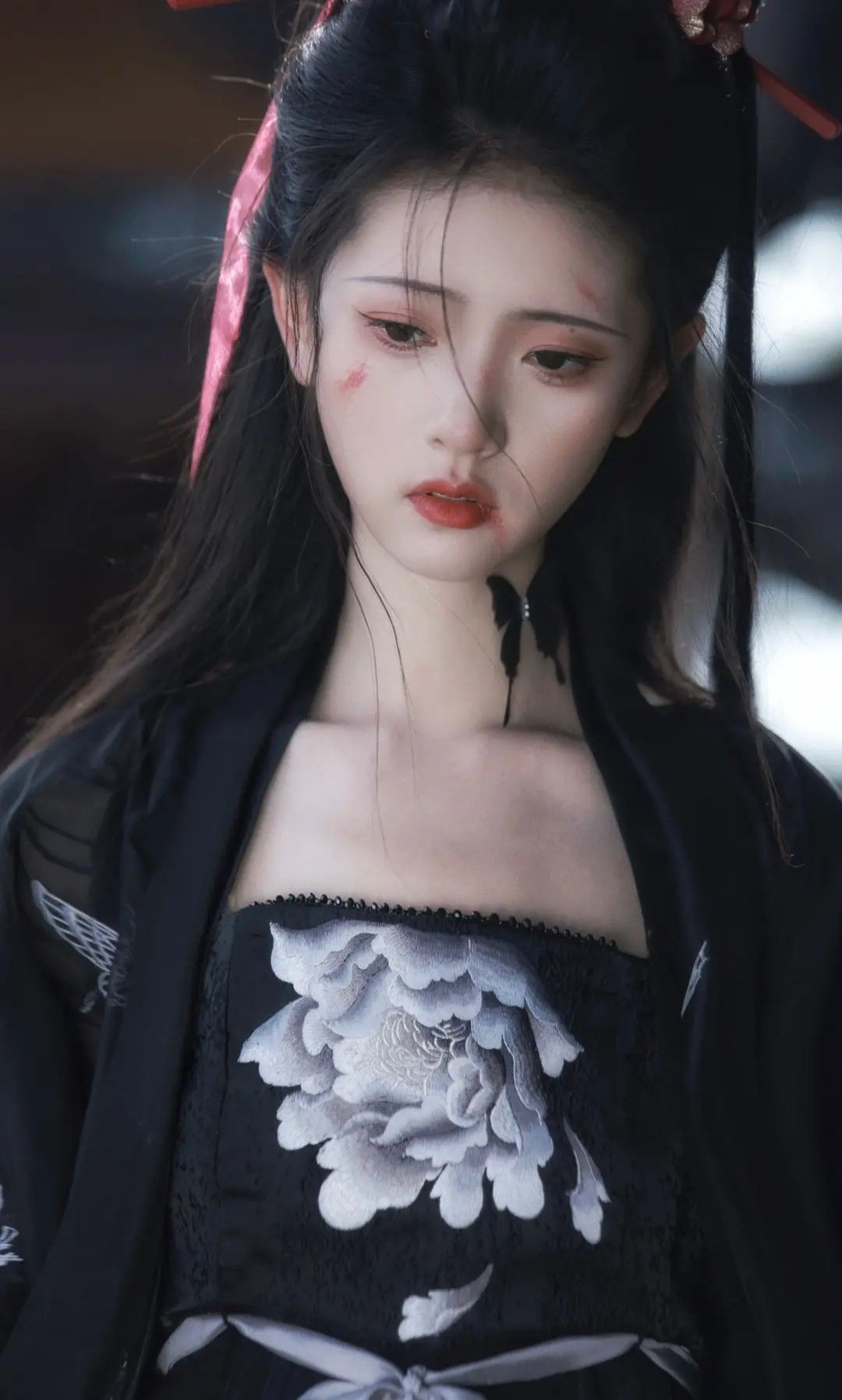 Winter and Autumn Cheongsam Elegance:The Art of Qipao Fashion