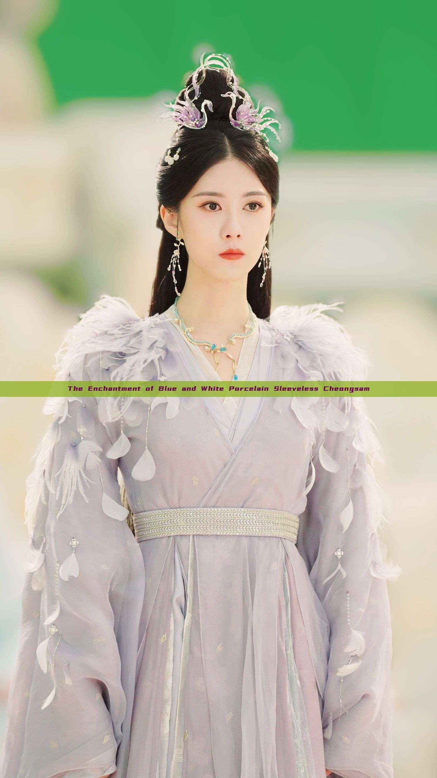 The Enchantment of Blue and White Porcelain Sleeveless Cheongsam The Enchantment of Blue and White Porcelain Sleeveless Cheongsam